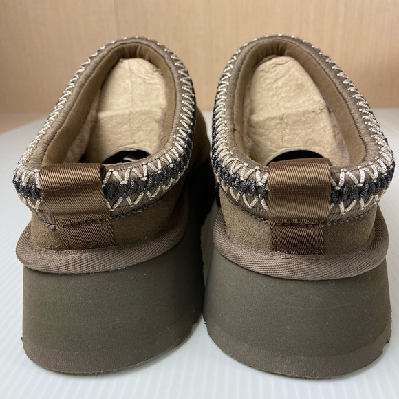 UGG Tazz Platform Slippers Womens 9 Driftwood Taupe Suede Plush Lined Shoes - Picture 8 of 14